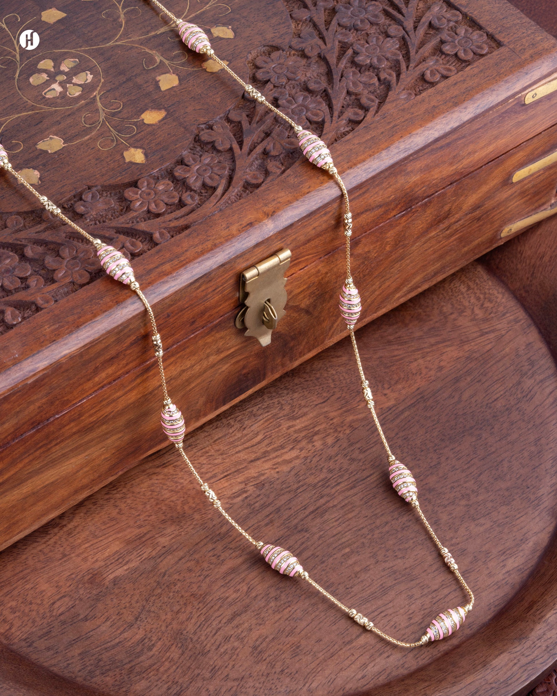 18Karat Yellow Gold Barrel-Pink Enamel Necklace | Italian Necklace price in Sharjah