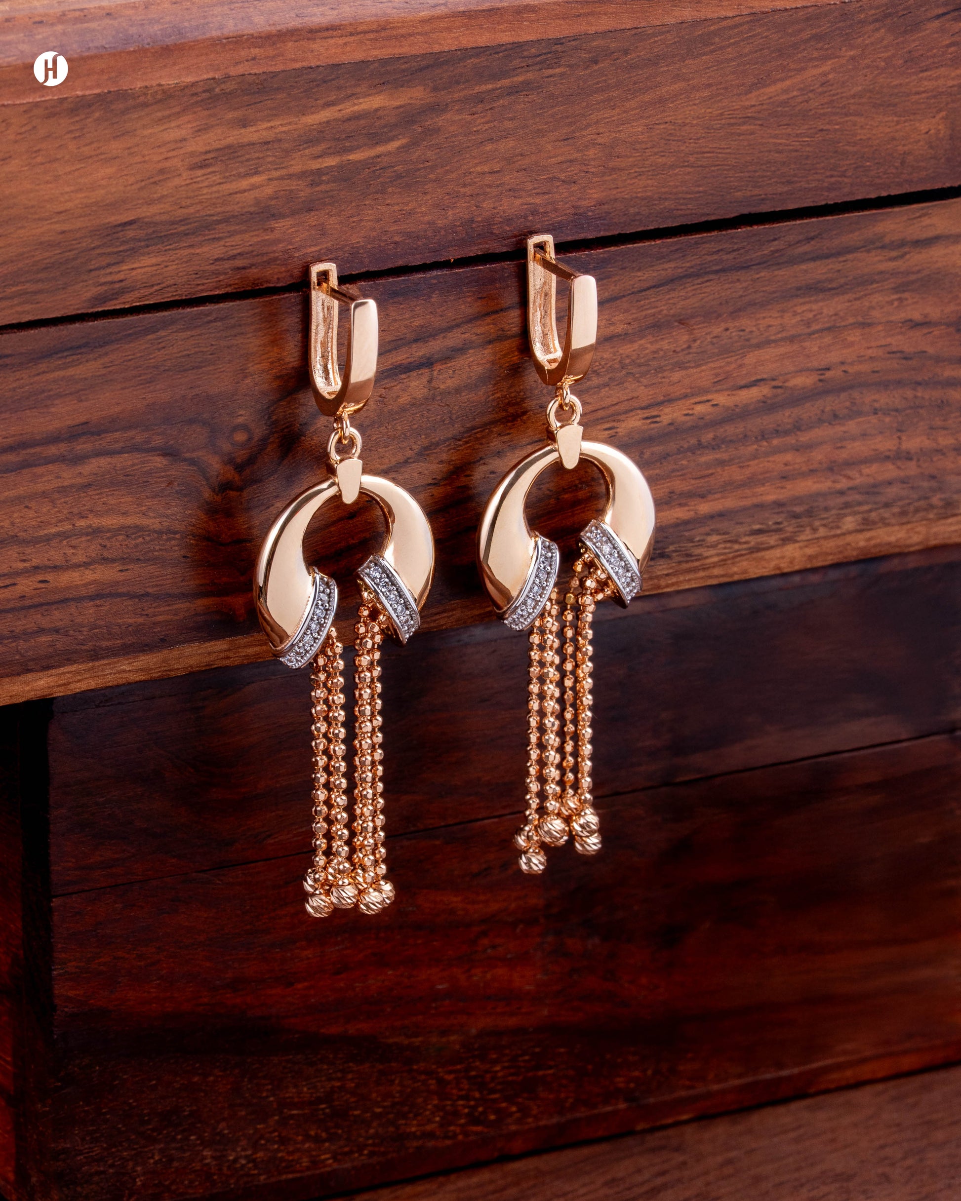 18Karat Rose Gold Italian Bold Circular Chain Tassel Earrings for ladies in Dubai