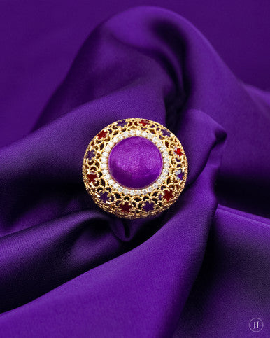 18K Yellow Gold Khaleeji Purple Statement Ring