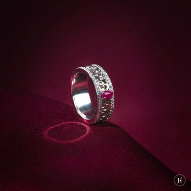 18K White Gold Emirati Red Band Ring