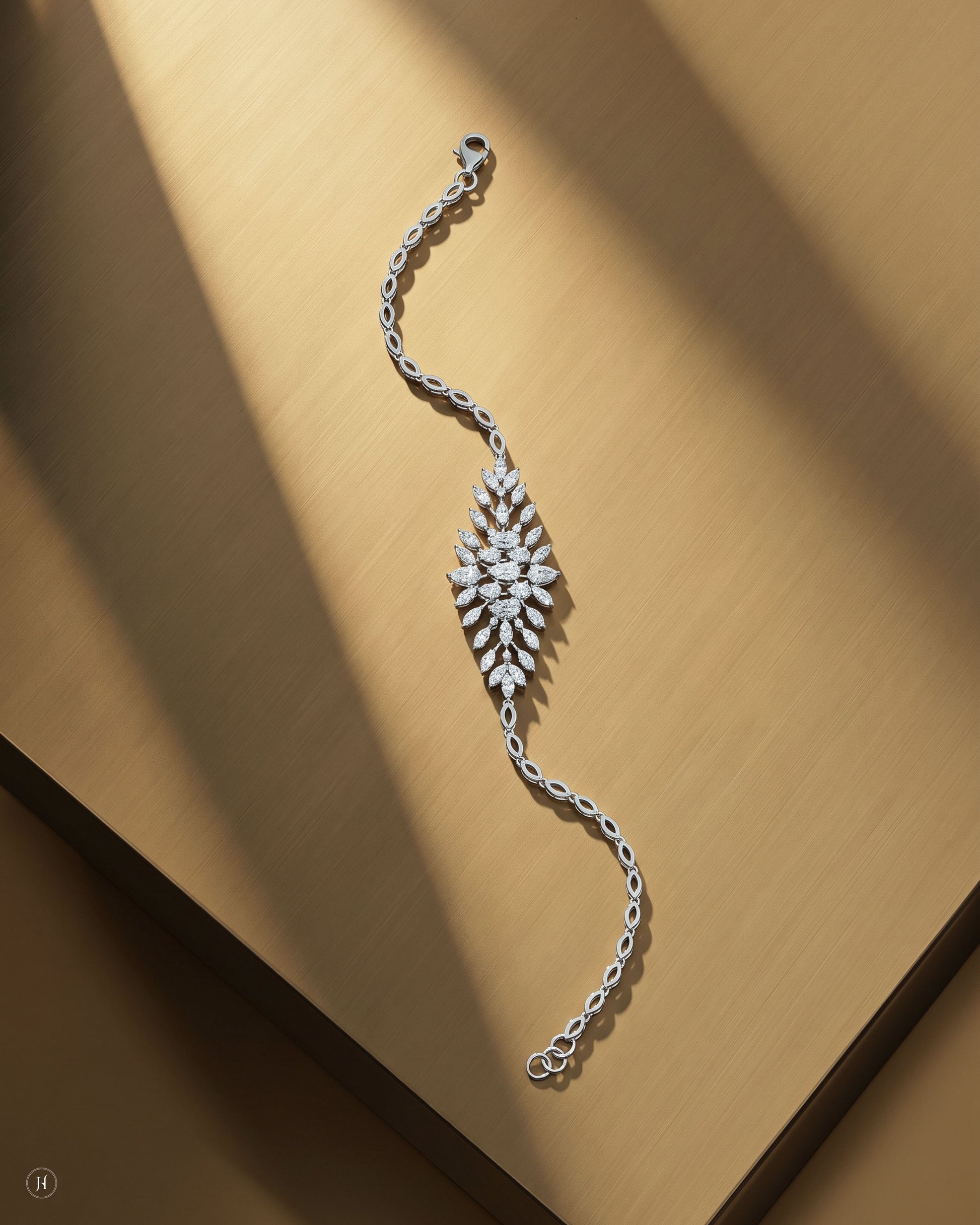 18K white gold zircon bracelet with white and yellow zircon, matching the necklace set, wedding and party wear, J.H. by Priyansh Jewellery, Dubai, UAE.