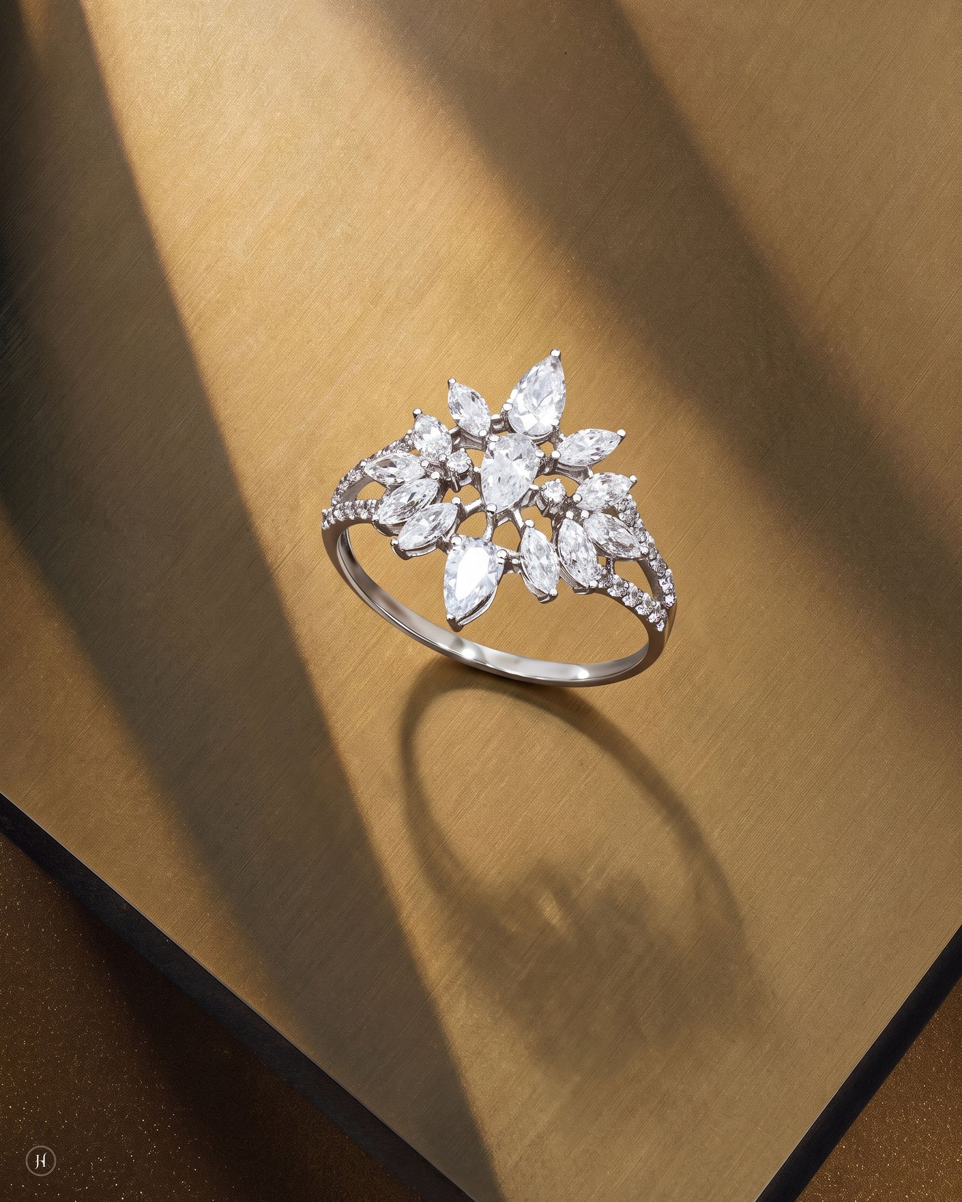18K white gold zircon flower ring with white and yellow zircon, matching the necklace set, wedding and party wear, J.H. by Priyansh Jewellery, Dubai, UAE.
