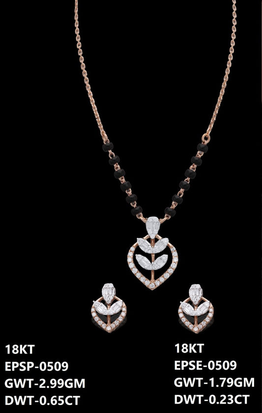 18K rose gold diamond heart necklace set with black beads, ideal for daily wear