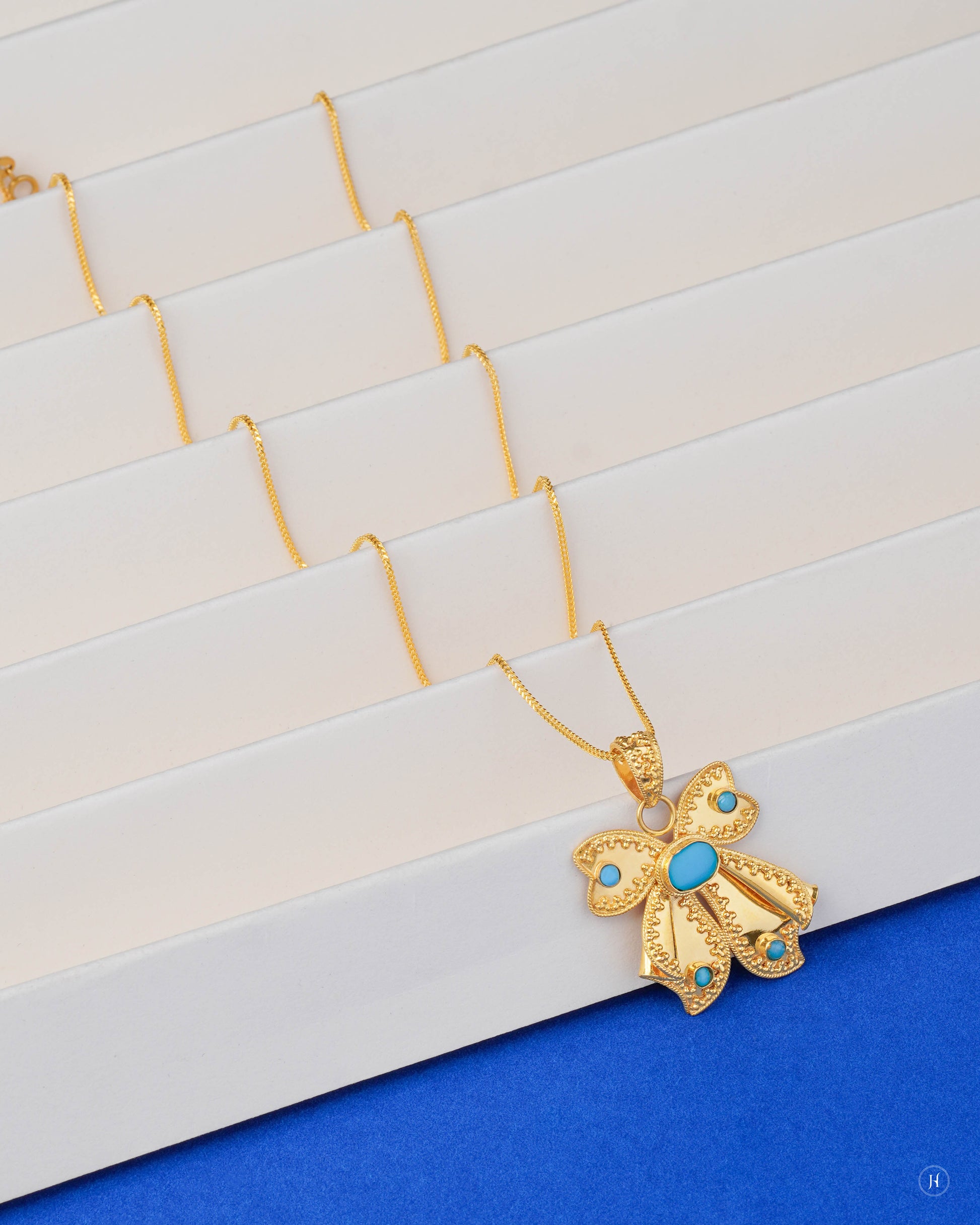 21-Karat Yellow Gold Bahraini Butterfly Design Necklace | Online jewellery store for Khaleeji women in UAE - J.H Jewellers
