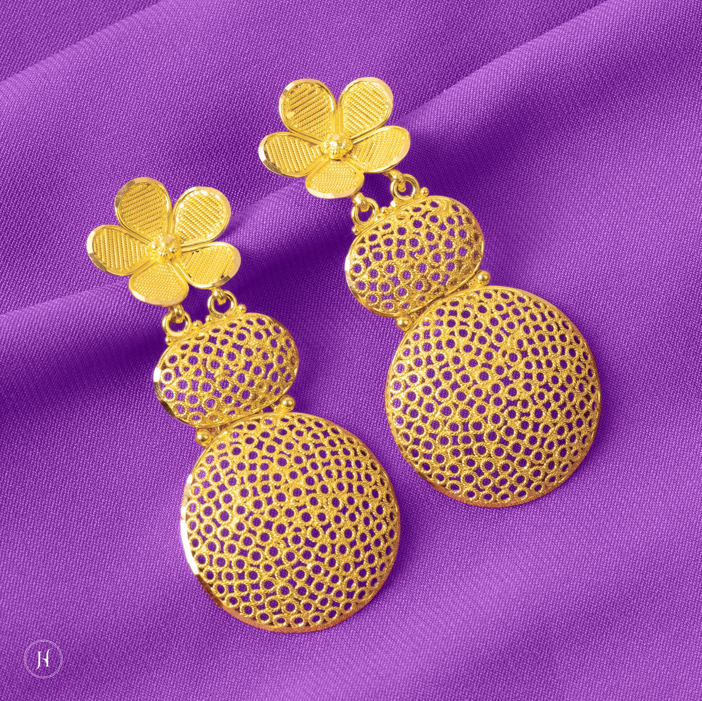 21K Yellow Gold Bahraini Flower-Round Earrings