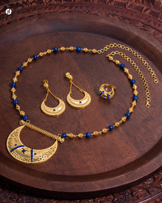 21K Yellow Gold Bahraini Crescent Traditional Necklace Set for middleeast women | Online Jewellery store in UAE