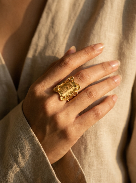 21K Yellow Gold Bahraini Floral Engraved Square Ring | Gift for eid al-adha