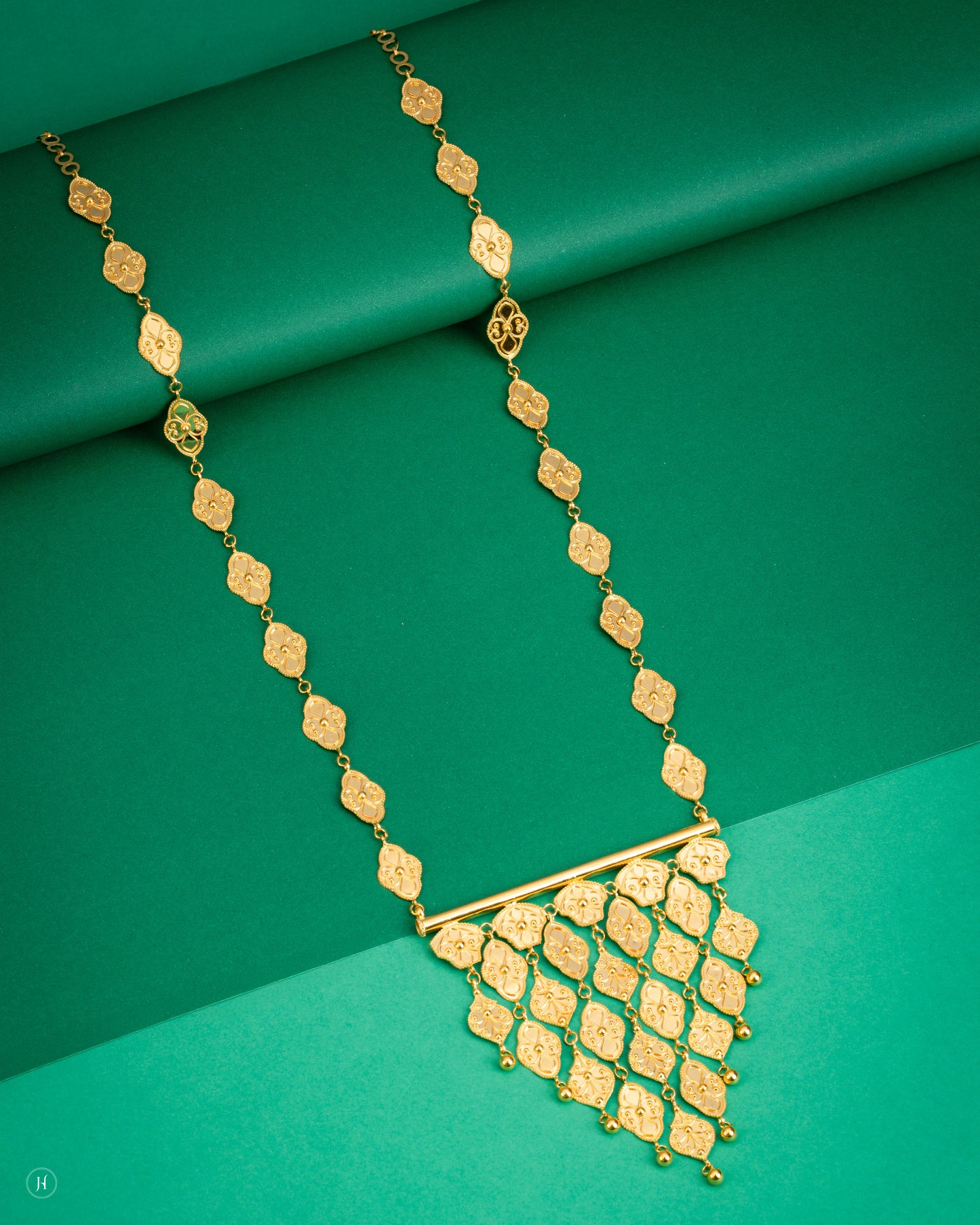 21K Yellow Gold Bahraini layered Square Motifs Long Necklace