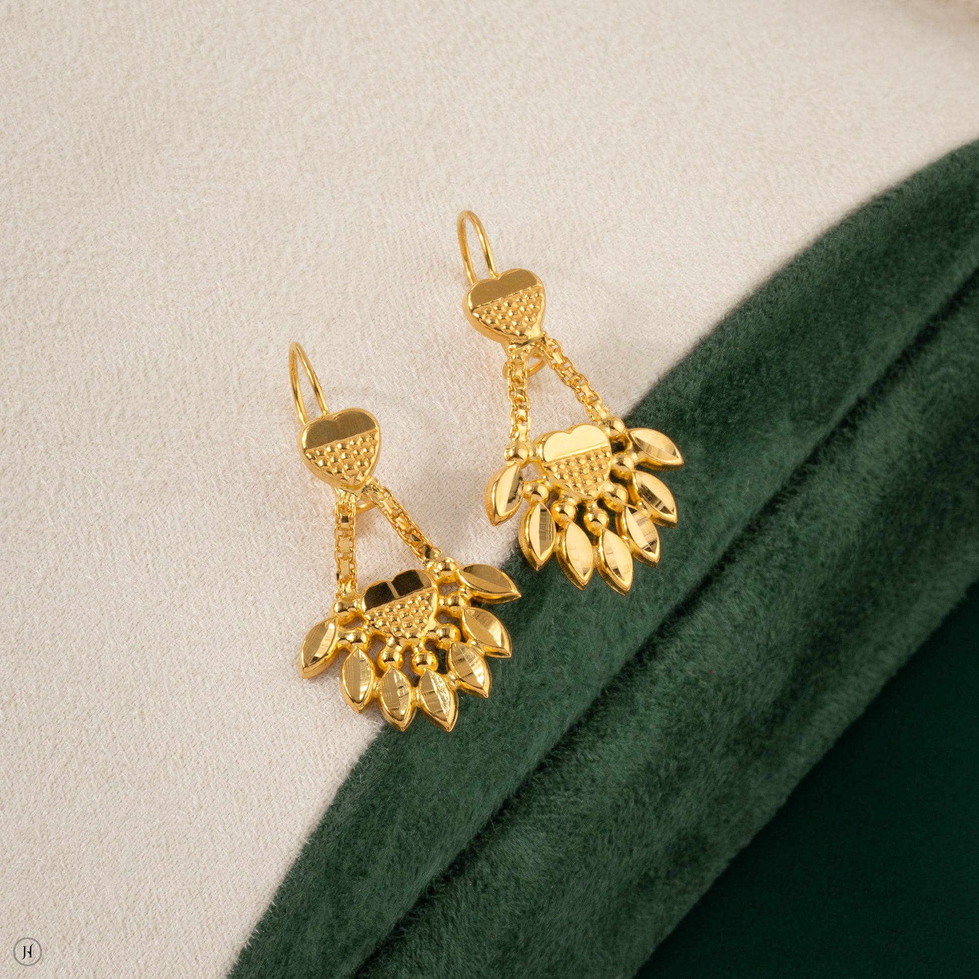 21K Yellow Gold Bridal Bahraini Multi Layer Leaf Earring  for ladies in UAE