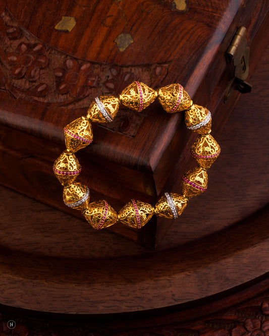 21K Yellow Gold Filigree Bead Elastic Bracelet