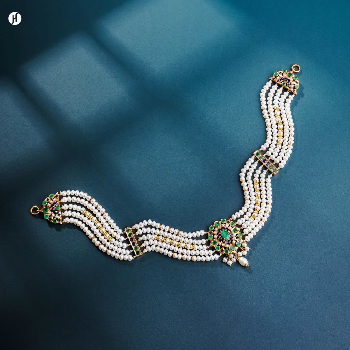 21K Yellow Gold Pakistani Emerald Freshwater Pearl Bridal Choker.