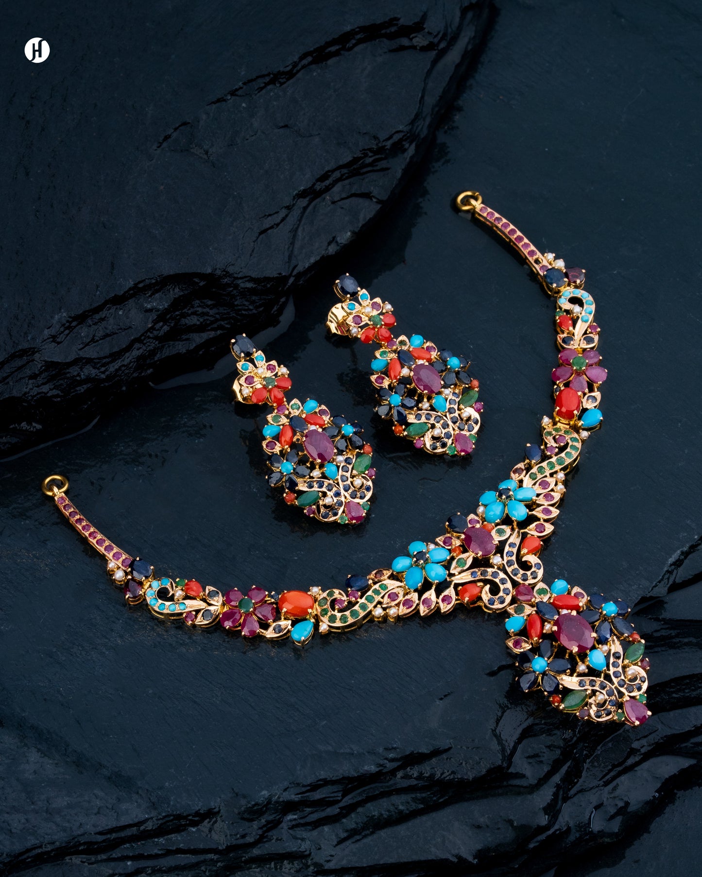 21Karat Yellow Gold Pakistani Floral Multi-Gemstone Pear-end Bridal Necklace Set for Arab Women.