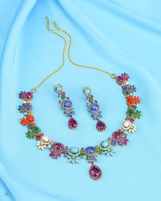 21Karat Yellow Gold Pakistani Floral Multi-colored Gemstone Necklace Set | Online Jewellery store for Khaleeji Women in UAE - J.H Jewellers.
طقم قلادة من الذهب الأصفر عيار ٢١ قيراطًا بتصميم زهور باكستانية مرصعة بأحجار كريمة متعددة الألوان | متجر مجوهرات إلكتروني للنساء الخليجيات في الإمارات العربية المتحدة - جيه إتش جولرز