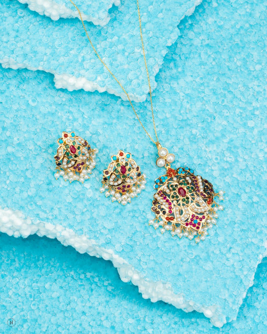 21K Yellow Gold Pakistani Grand Chandelier Pendant Necklace Set