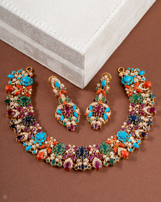 Buy 21K Yellow Gold Pakistani Multi-Flower Gemstone Bridal Choker Set for women in UAE