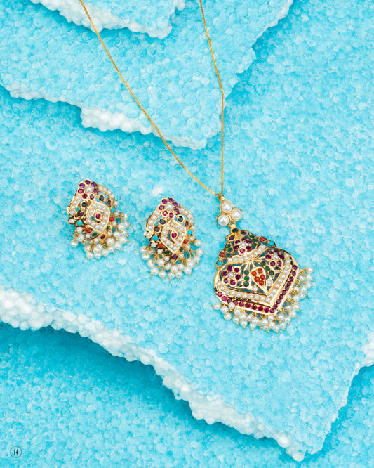 21K Yellow Gold Pakistani Multi-Gemstone Heart Pendant Necklace Set