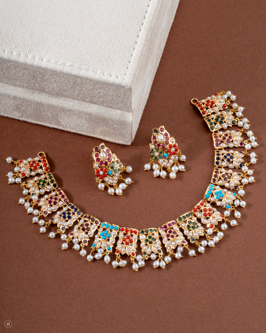21K Yellow Gold Pakistani Multi- Gemstone Bridal Choker Set With Pearls for Women in UAE