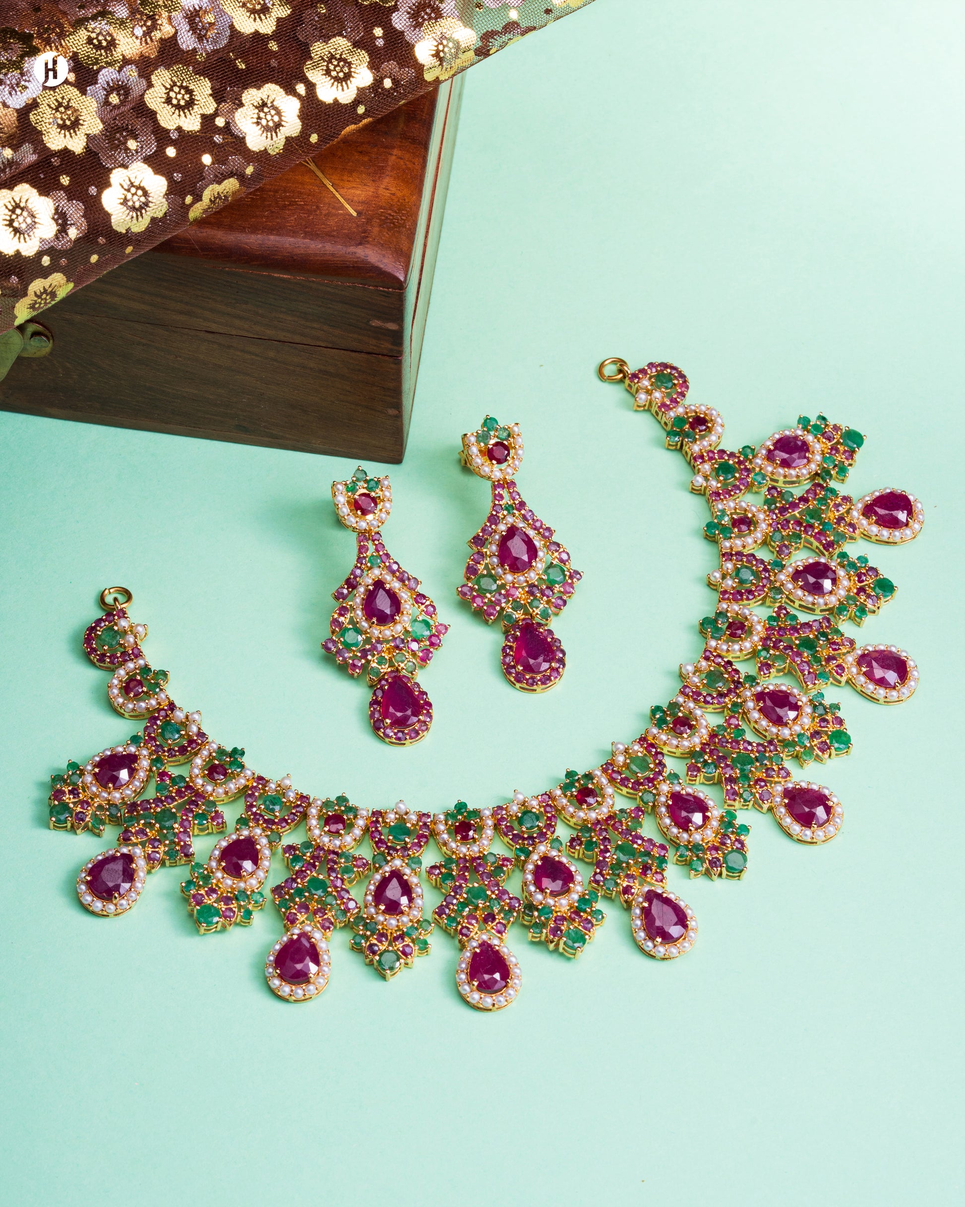21KaratYellow Gold Pakistani Pear-Drop Ruby Gemstone Choker Set for Khaleeji and Emirati women | online jewellery store in UAE