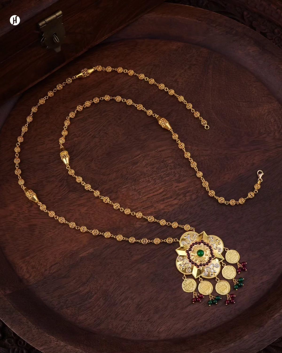 21K yellow gold Bahraini floral necklace with ruby and emerald bead drops and coin charms, for Emirati and Khaleeji women, J.H. by Priyansh Jewellery, Dubai, UAE.