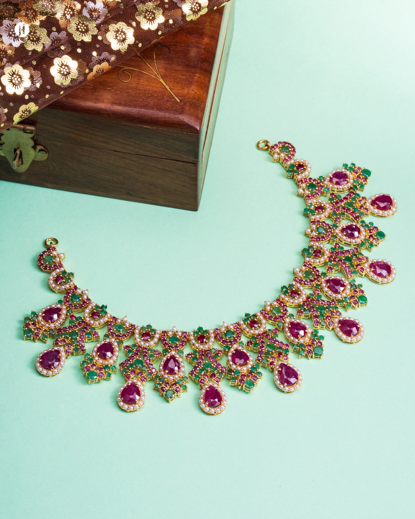 21KaratYellow Gold Pakistani Pear-Drop Ruby Gemstone Choker for Khaleeji and Emirati women | online jewellery store in UAE
