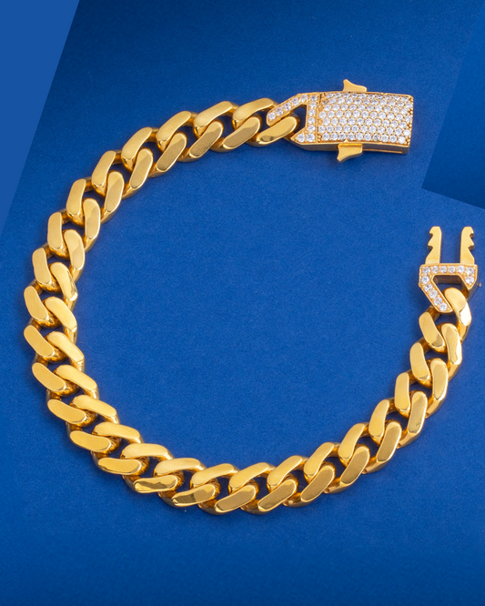 21Karat Gold Bahraini Cuban Link Style Bracelet for ladies | Online jewellery store