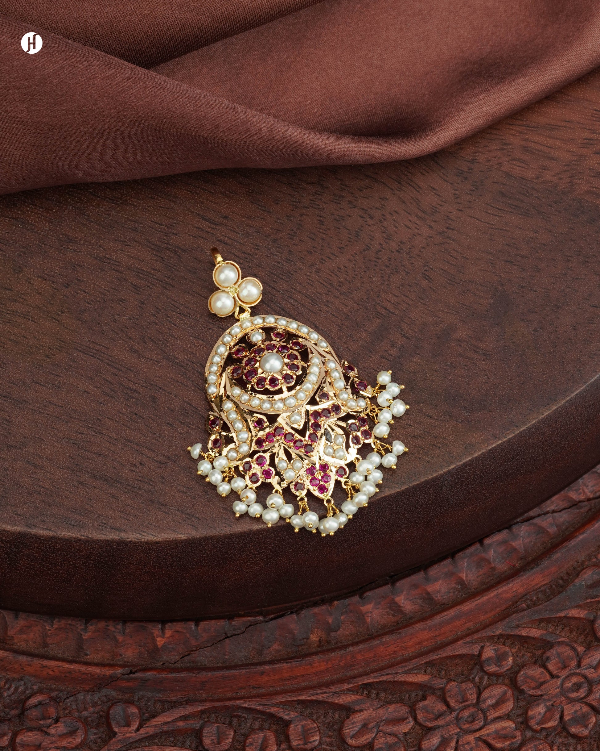 21Karat Gold Pakistani Chandbali Pendant with Ruby & Pearl Drops for Arab ladies | قلادة تشاندبالي باكستانية من الذهب عيار 21 قيراطًا مرصعة بالياقوت واللؤلؤ للسيدات العربيات