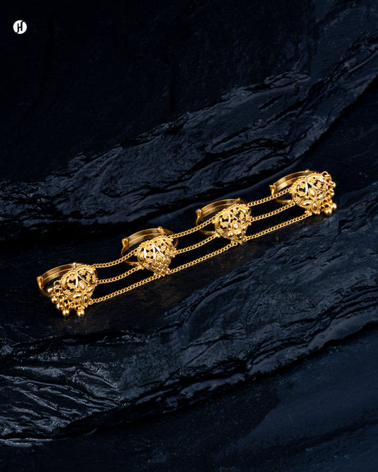 21Karat Yellow Gold Bahraini Chain Four Links Bridal Heart Ring