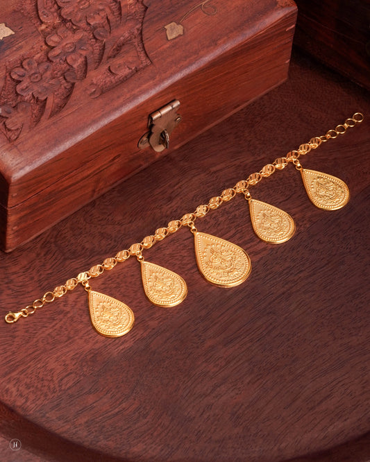 21Karat Yellow Gold Bahraini Drop Design Bracelet Price in Dubai