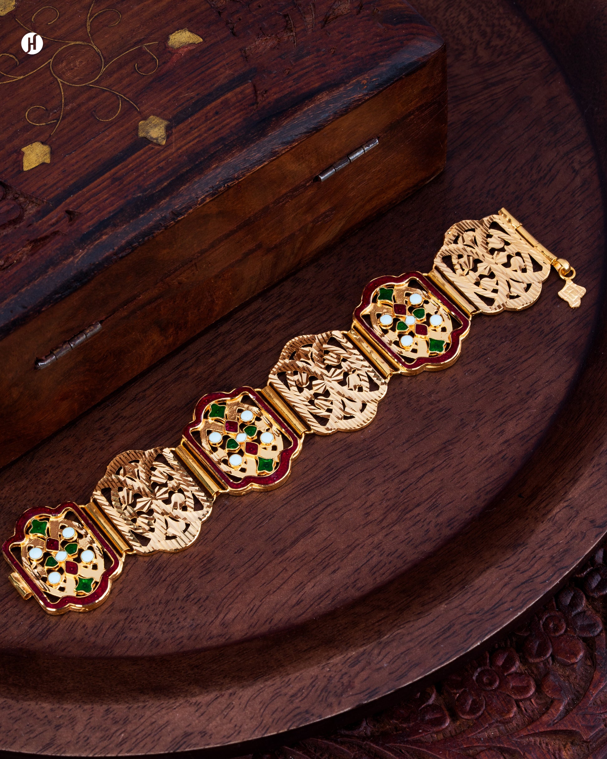 21Karat Yellow Gold Bahraini Floral Pattern Enamel Bracelet for Ladies.