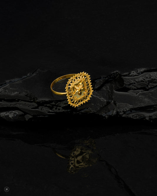 21Karat Yellow Gold Bahraini Floral Square Ring Price