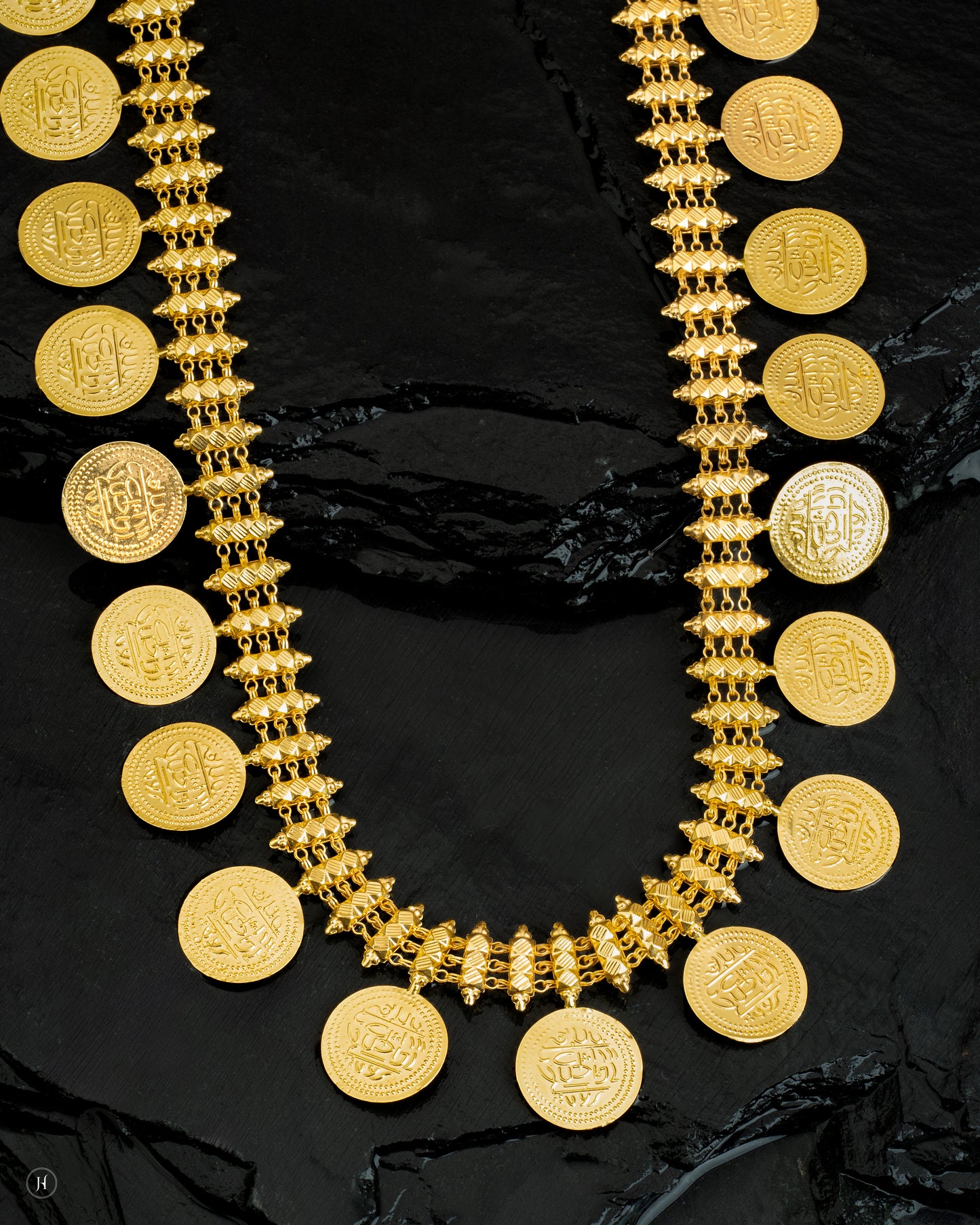 21Karat Yellow Gold Bahraini Majestic Coin Traditional Long Necklace for Khaleeji Women.