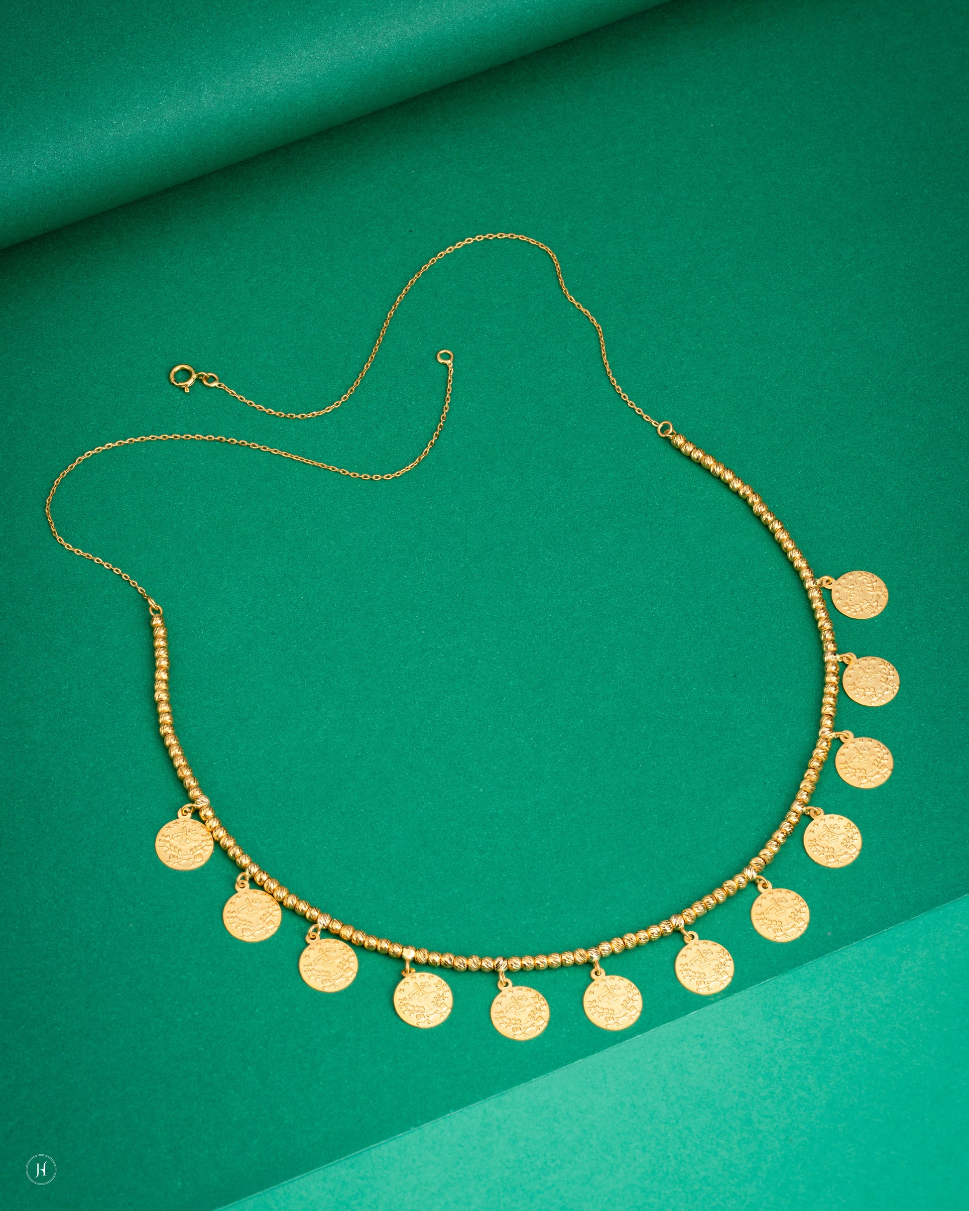 21Karat Yellow Gold Bahraini Multi Coin Necklace Set.