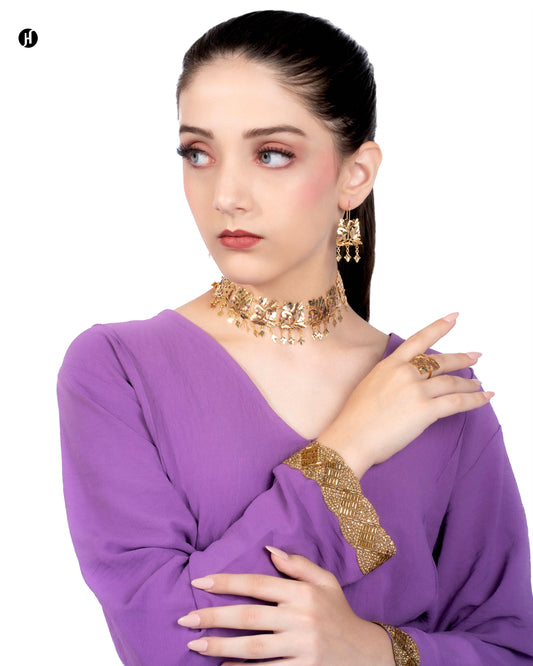 21Karat Yellow Gold Bahraini Open Floral Choker Set