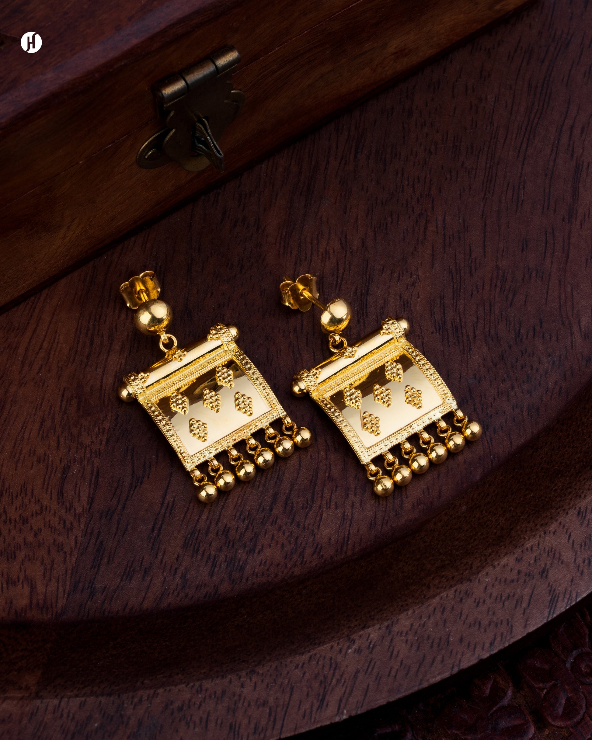 21Karat Yellow Gold Bahraini Square Earrings with Ball Drops