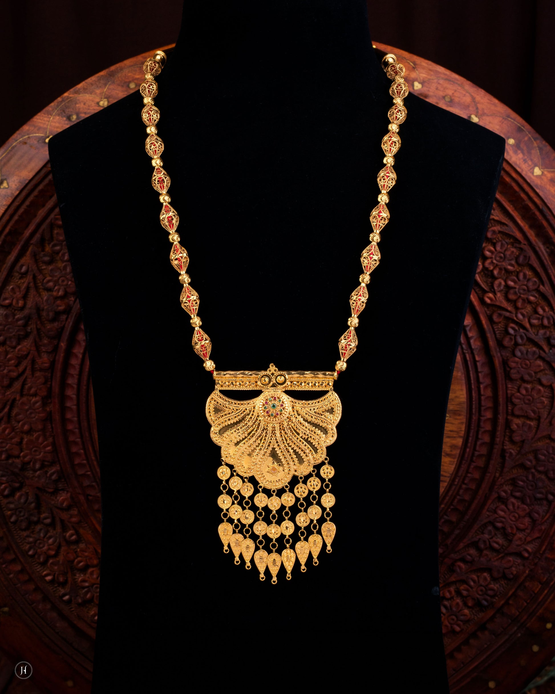 21K Yellow Gold Bahraini Traditional Pendant Mala
