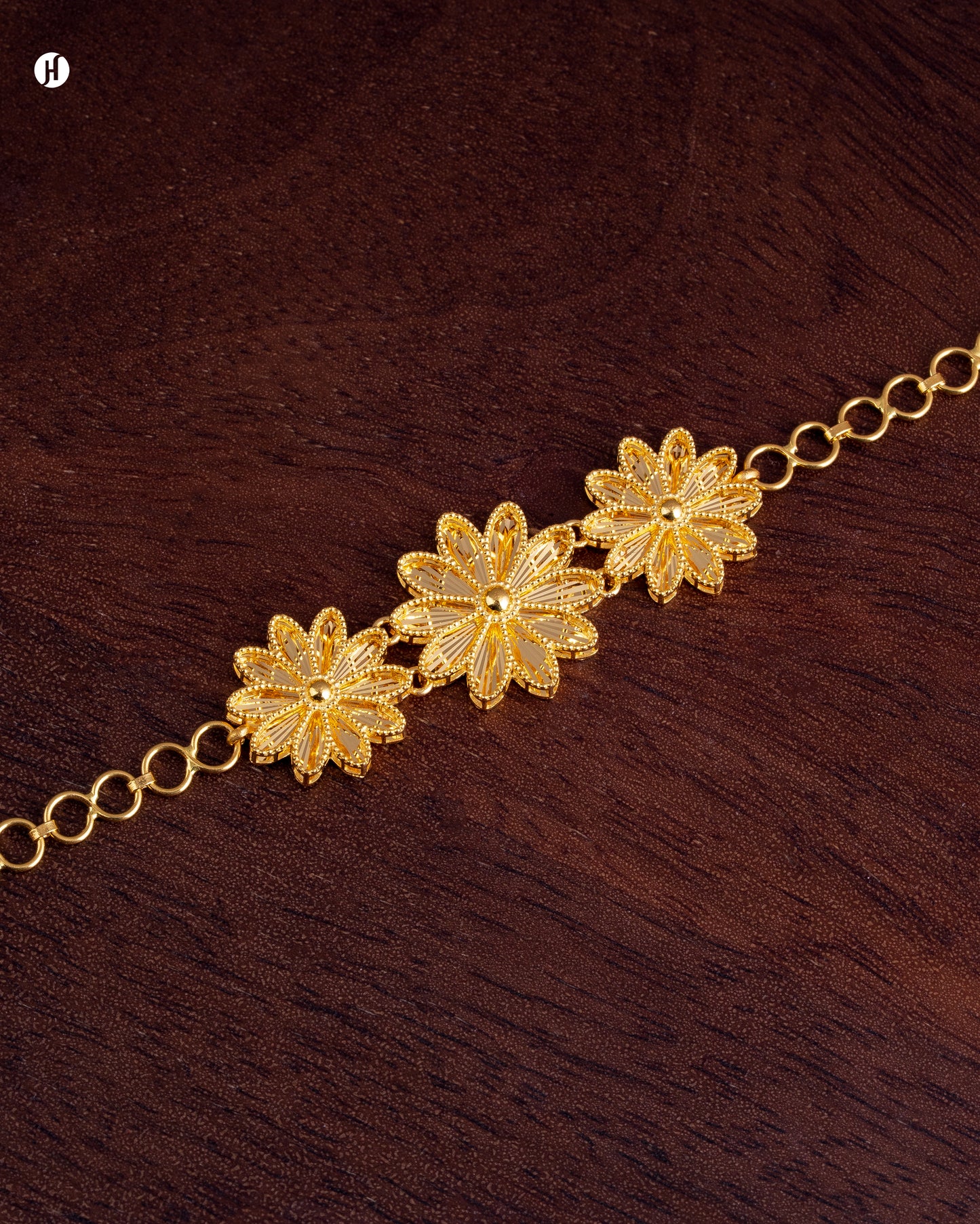 21Karat Yellow Gold Multi Flower Bracelet for women in UAE