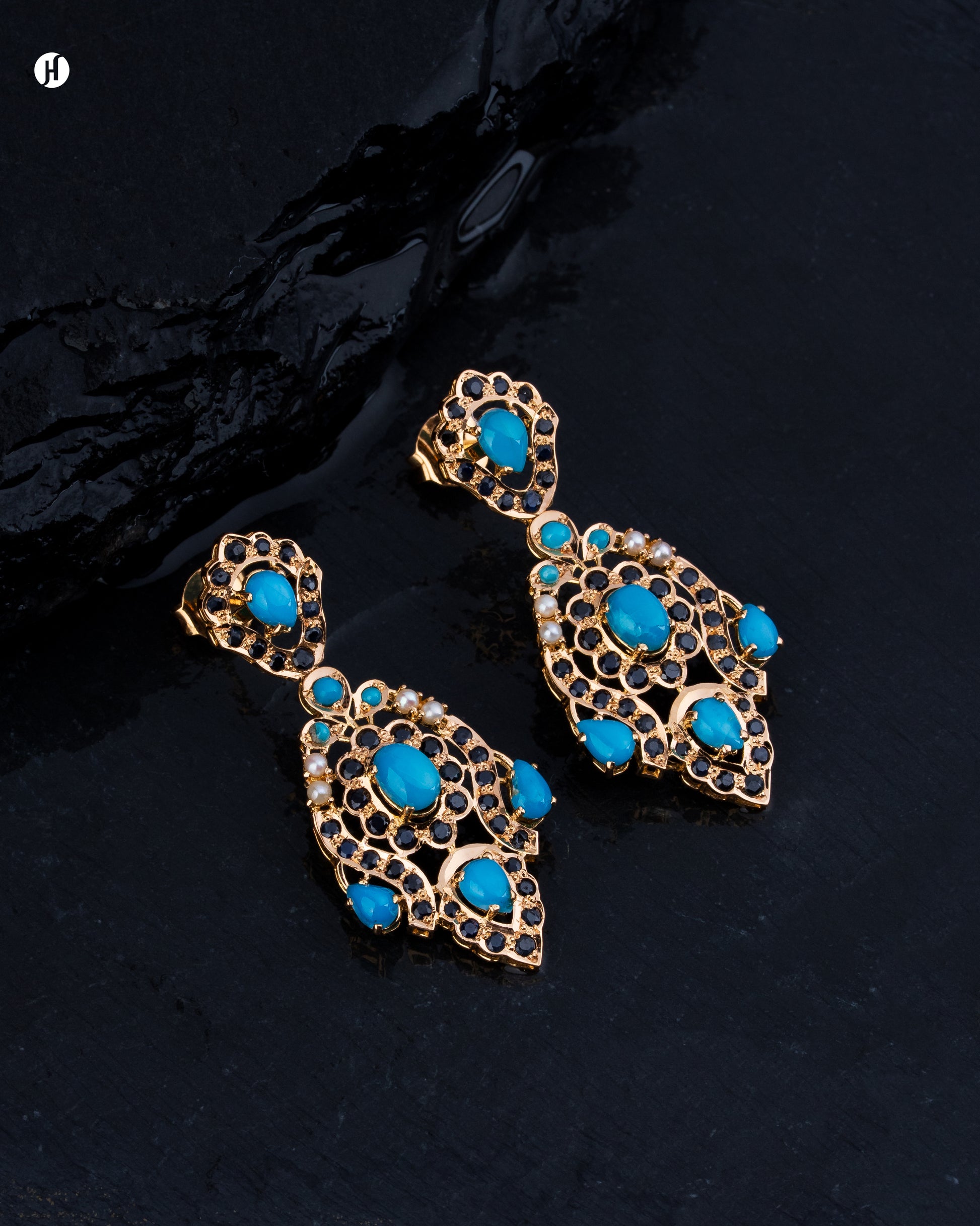 21Karat Yellow Gold Pakistani Floral Turquoise & Sapphire Earrings | Bridal Jewellery For Women - J.H Jewellers.
