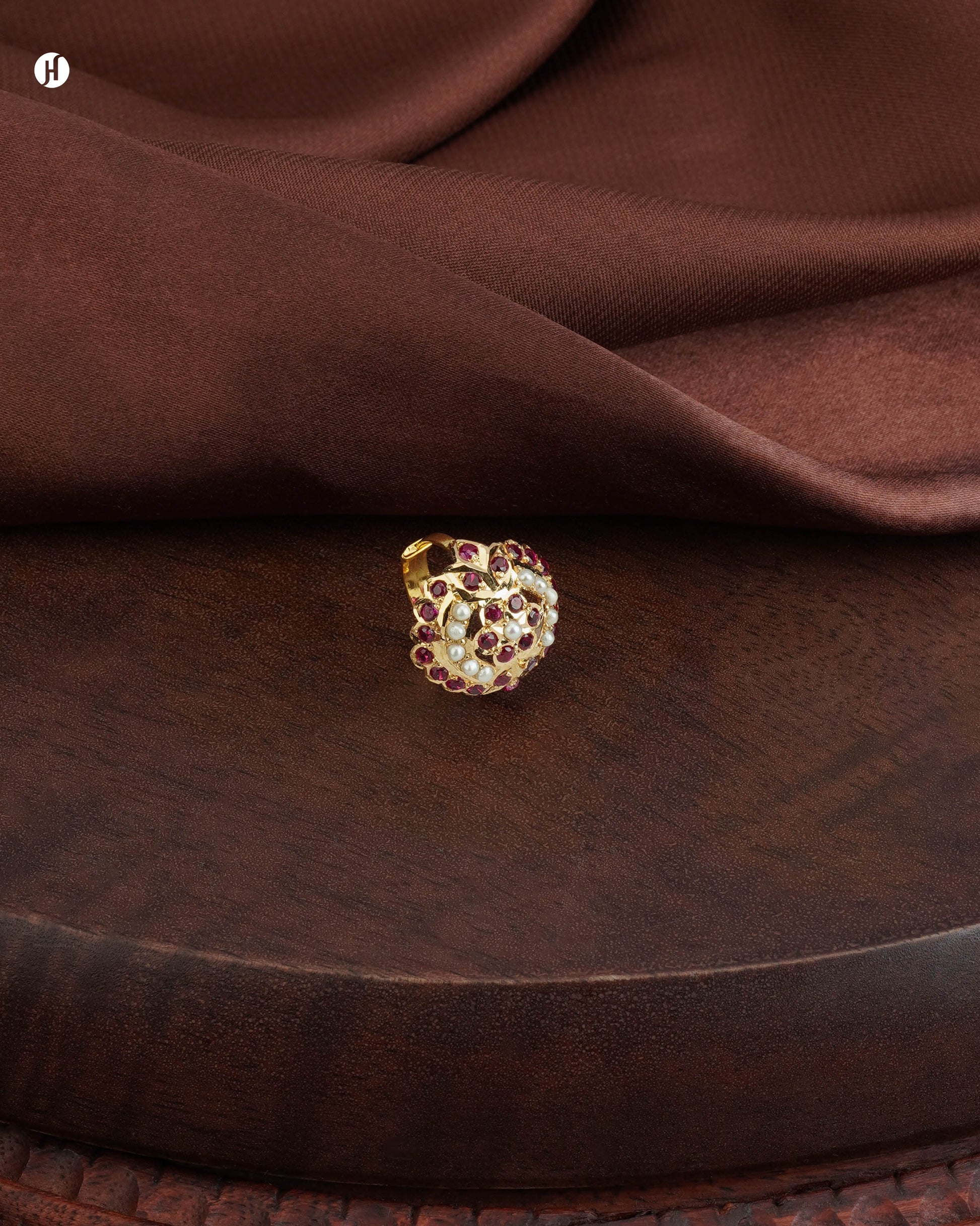 21Karat Yellow Gold Pakistani Gemstone Layered Dome Ring for Ladies in  UAE