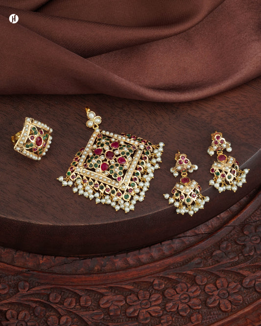 21Karat Yellow Gold Pakistani Multi-Gemstone Square-Shaped Pendant Set For Arab Khaleeji Ladies in UAE - J.H Jewellers