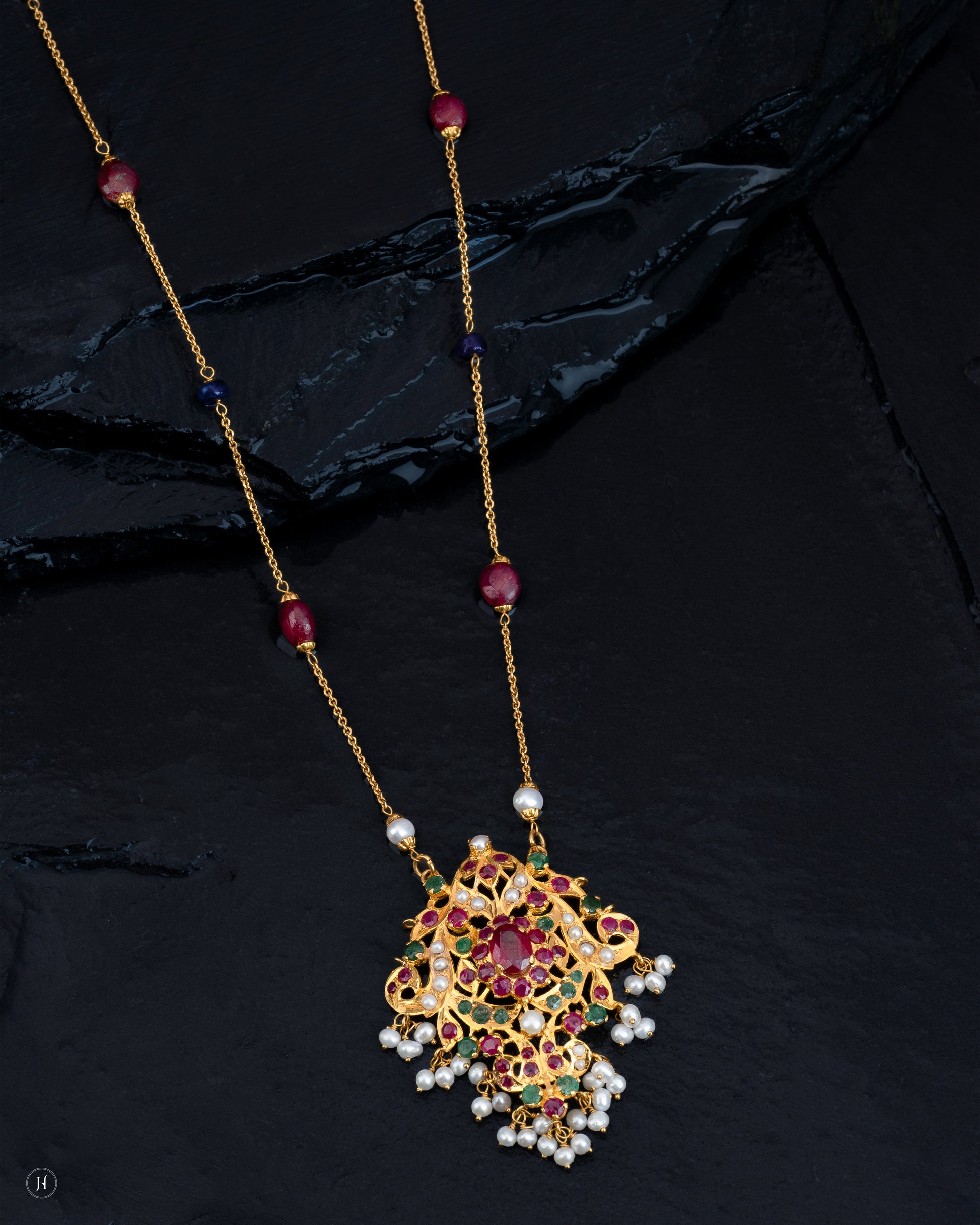 21Karat Yellow Gold Pakistani Royal-Floral Gemstone Necklace | Bridal Jewellery for Ladies.