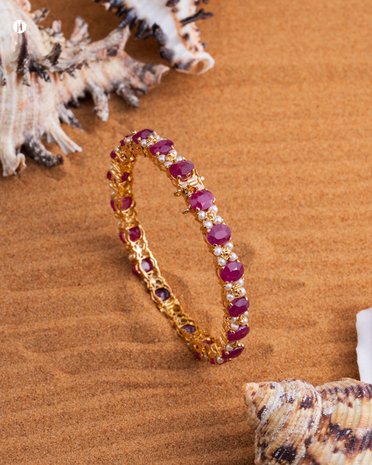 21Karat Yellow Gold Pakistani Ruby Gemstone Bangle with Pearls for ladies in UAE