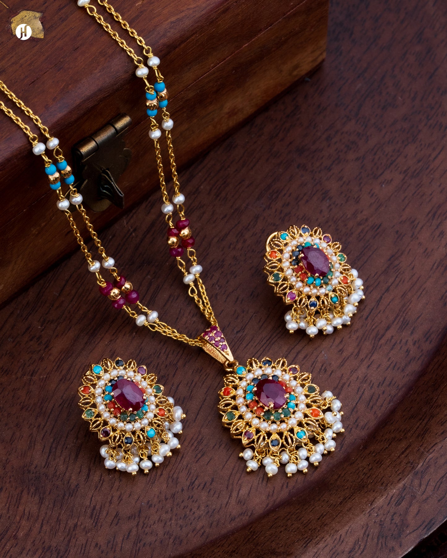 21Karat Yellow Gold Pakistani Ruby & Multi-Gemstone Pearl Necklace Set | Online Jewellery Store for Khaleeji Women