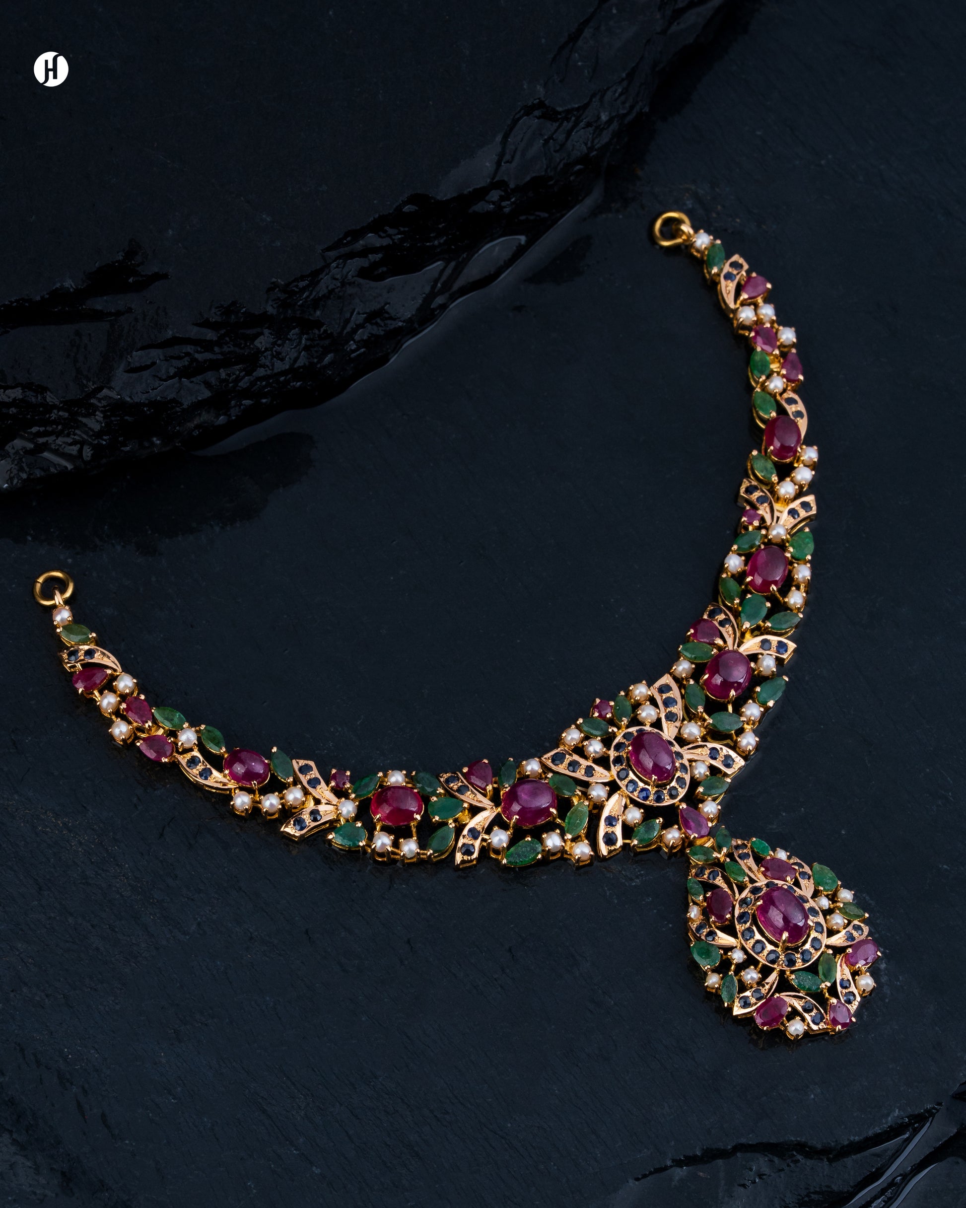 21Karat Yellow Gold Pakistani Ruby & Pearl Bridal Necklace for Ladies.