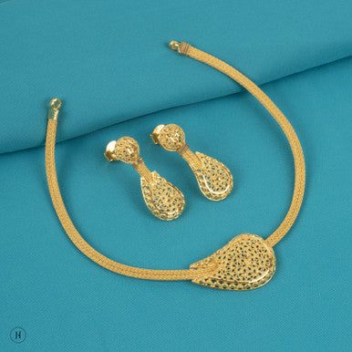 21K Yellow Gold Italian Petal Necklace Set