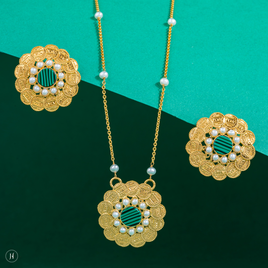 21K Yellow Gold Bahraini Flower Coin Necklace Set with Pearls