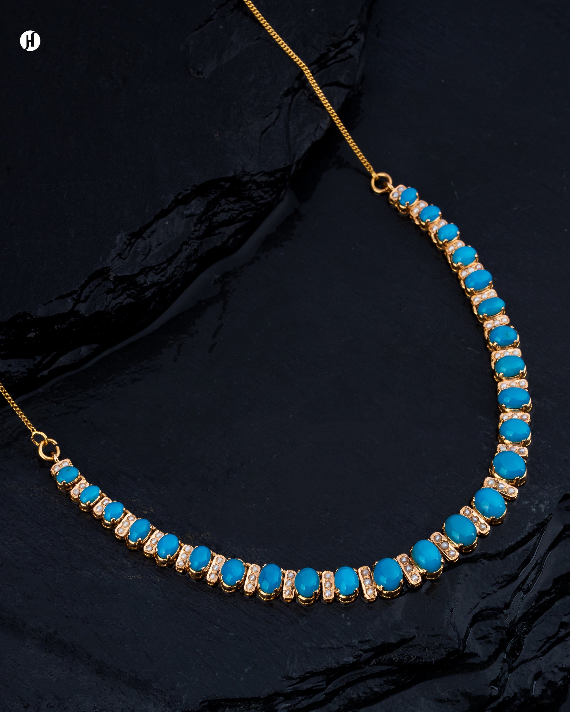 21Karat Yellow Gold Pakistani Turquoise Oval Gemstone Necklace for Ladies in Sharjah and Dubai. UAE.