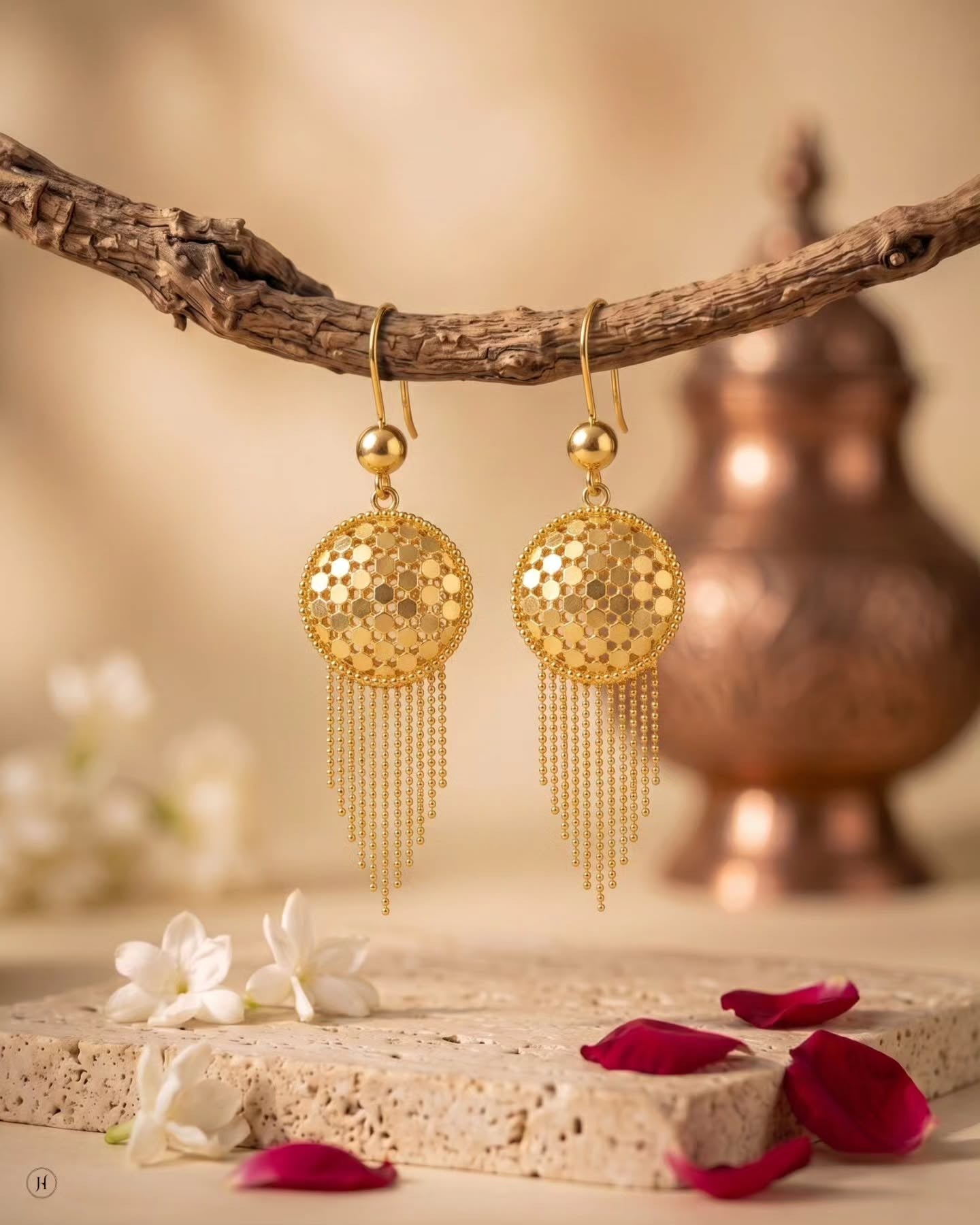21K yellow gold Bahraini mesh medallion drop earrings with waterfall tassels — Emirati and Khaleeji women's jewellery, Dubai, UAE.