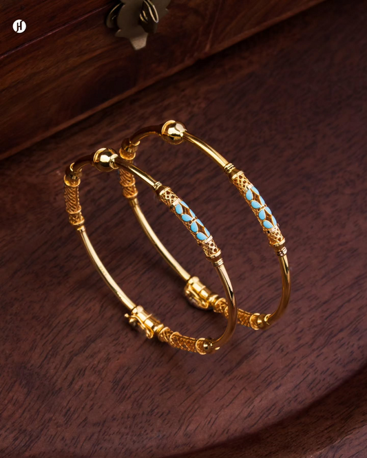 21karat Yellow Gold Bahraini Blue Enamel Bangles | Bangle price in Dubai - J.H Jewellers