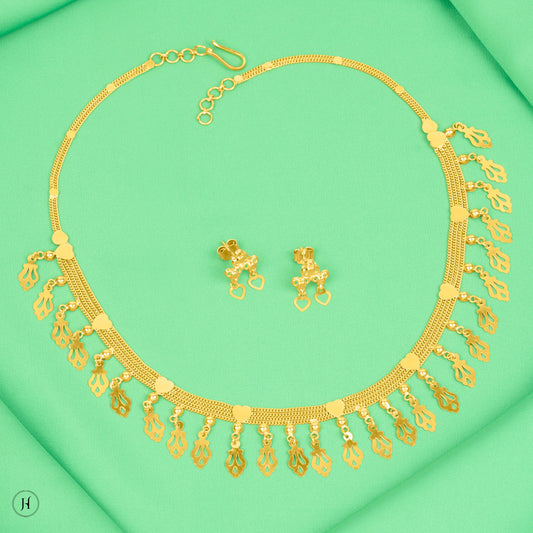 21K Yellow Gold  Petals Necklace Set