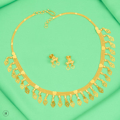 21K Yellow Gold Petals Necklace Set